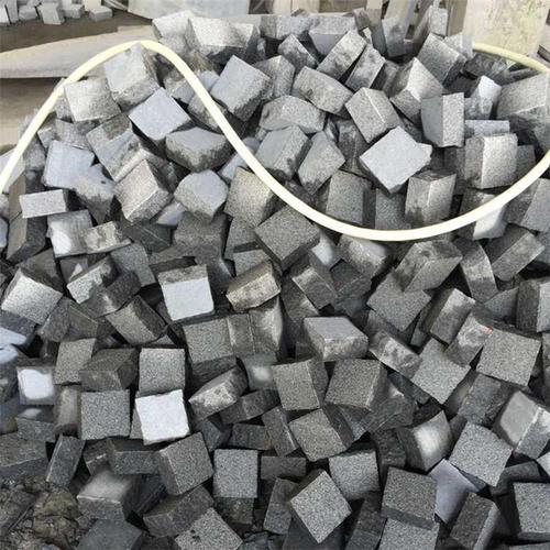 芝麻黑石材厂家 黑色花岗岩  我们一向高度重视产品质量和市场需求